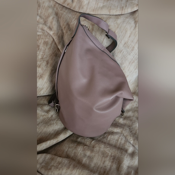 Adjustable Bucket/ Slouch Bag / Hobo Bag - Picture 11 of 15